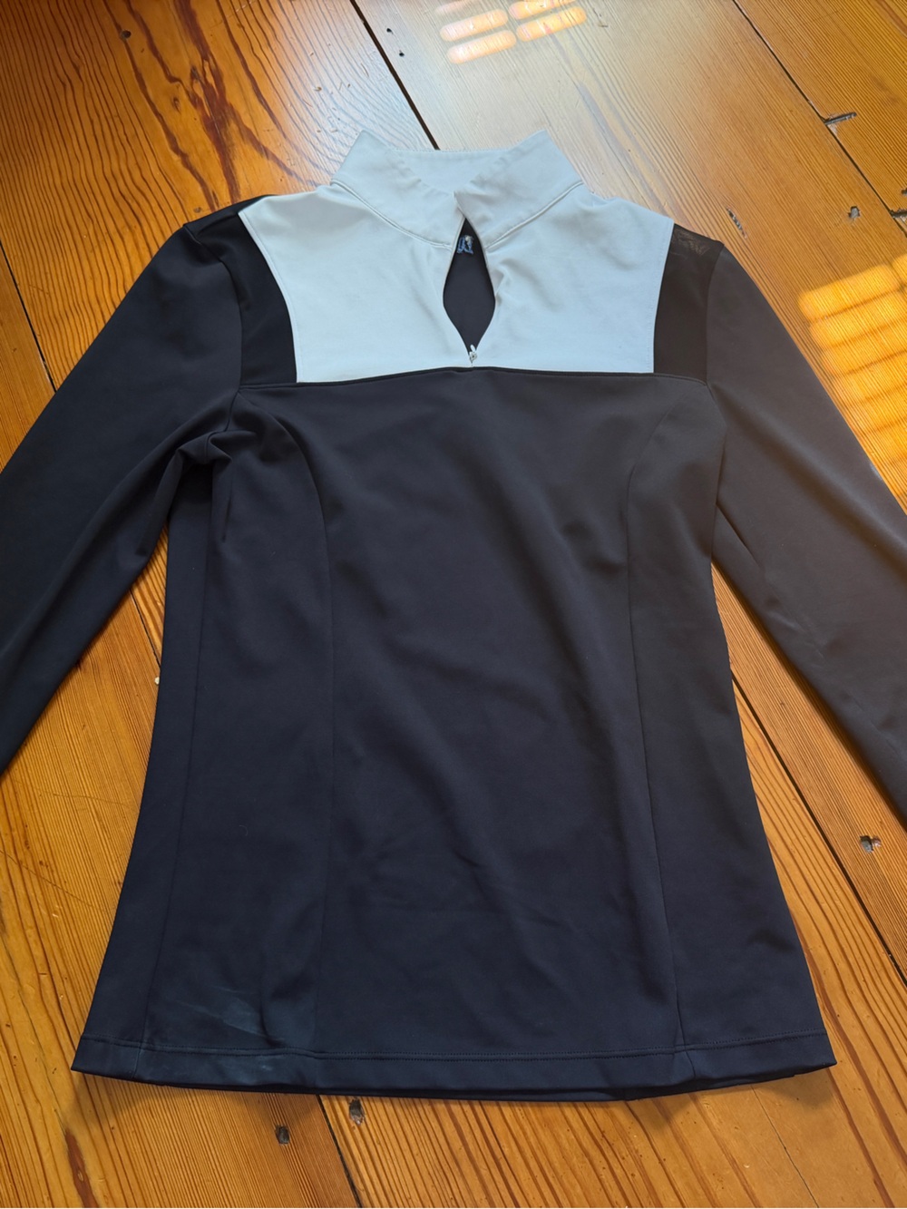 Equisite Black and White Show Shirt. Nadine. Small